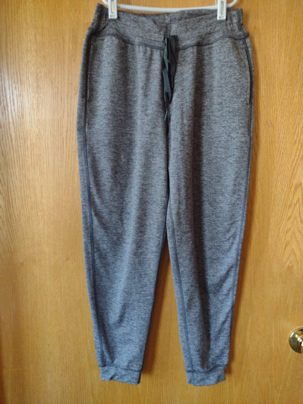 Offline by Aerie Joggers Size Medium
